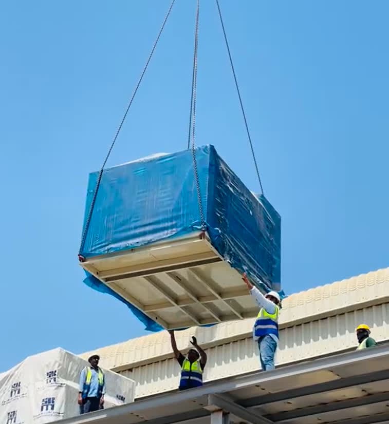 Commercial building HVAC system installation