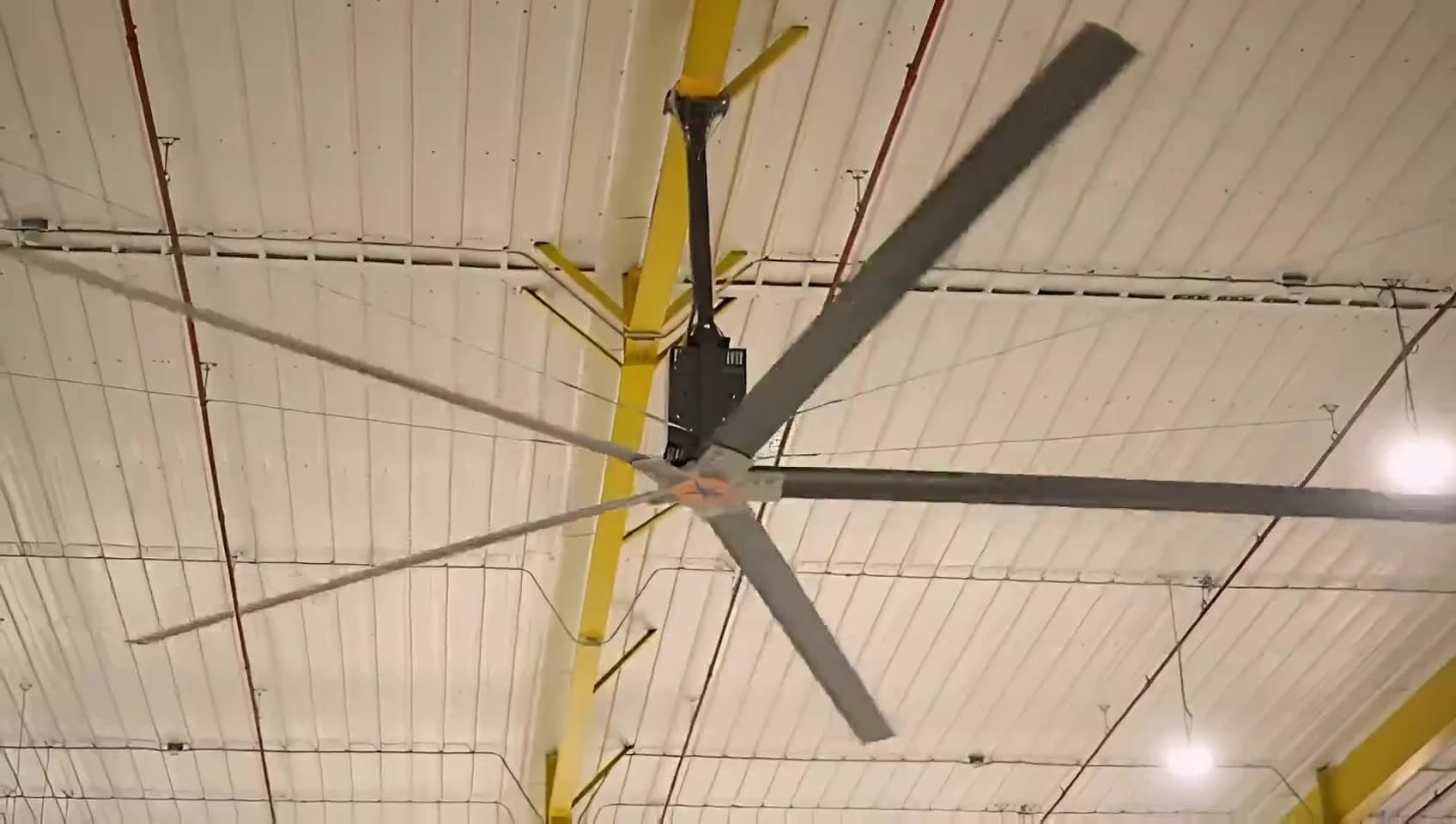HVLS fan installation for warehouse cooling